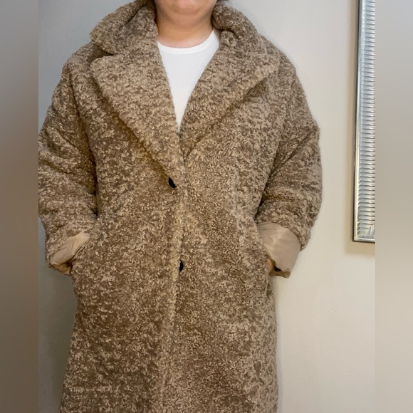 Zara Teddy coat size medium in tan brown - Picture 3 of 4